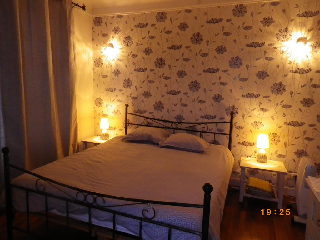 Le Vieux Chien Noir Hotel Évran Værelse billede